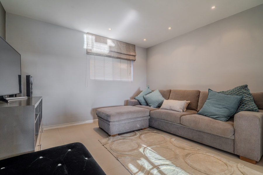 7 Bedroom Property for Sale in Camps Bay Western Cape